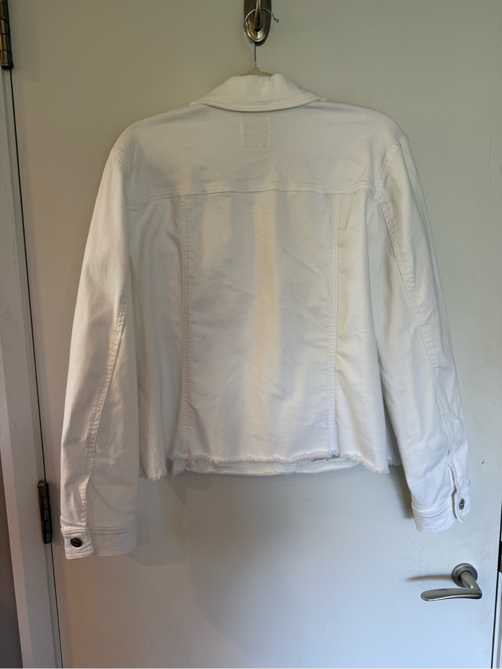 Tommy Bahama Ella Twill WhiteJean Jacket - Picture 5 of 6